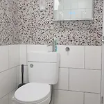 Beech Apartment *